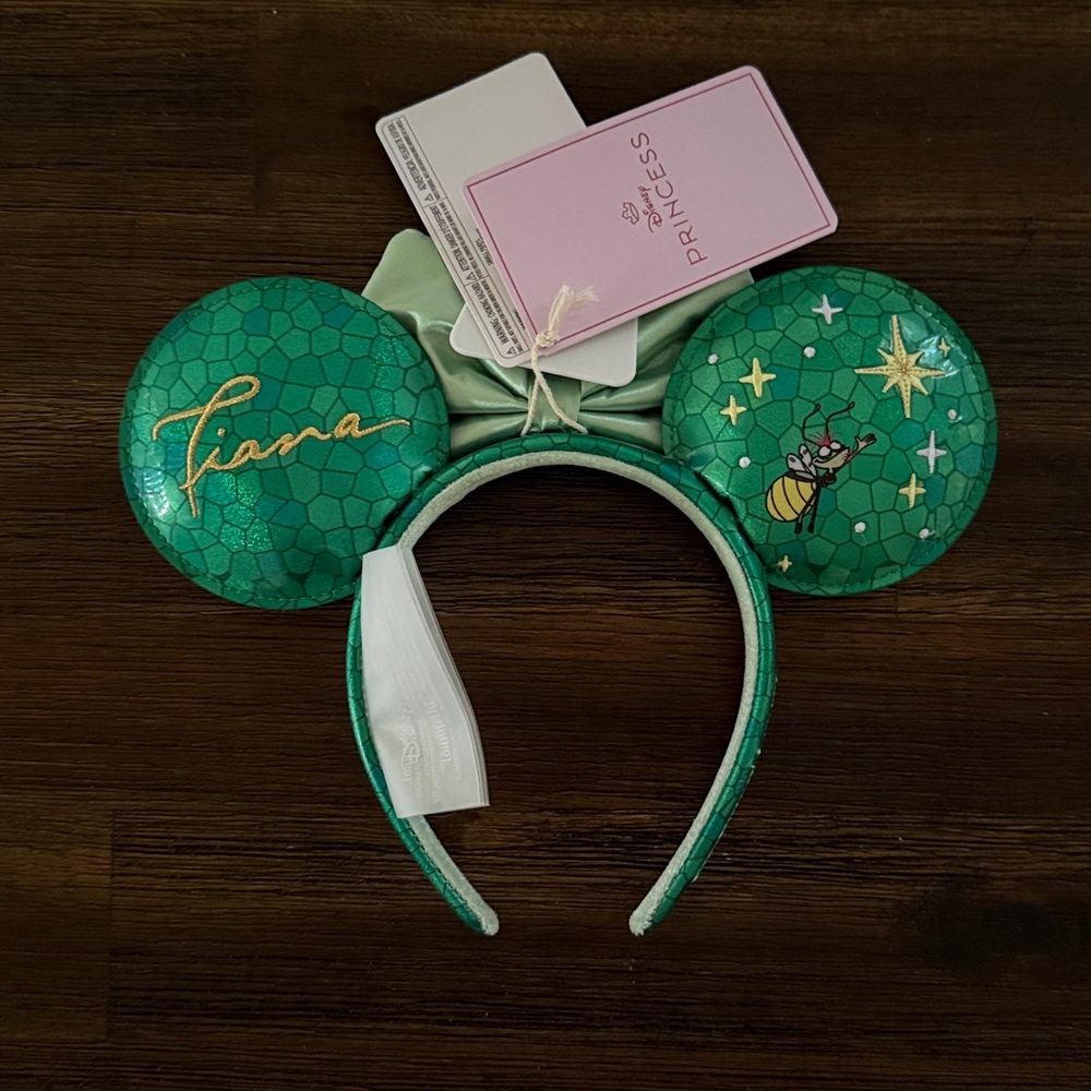 Loungefly Disney Princess Stained Glass Collection Tiana Ear Headband NWT - Picture 9 of 13